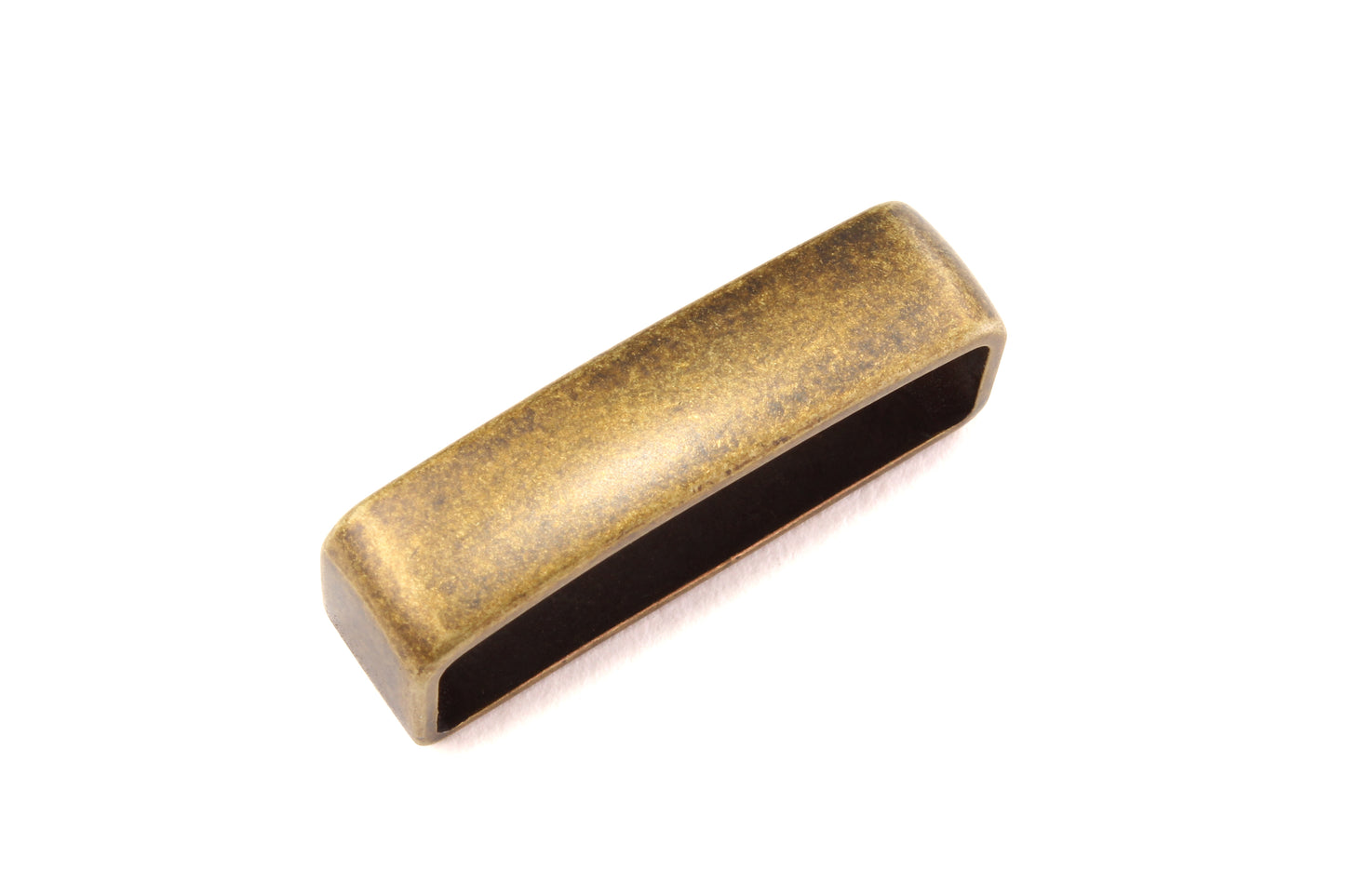 1.5” Metal Loop in Antiqued Gold