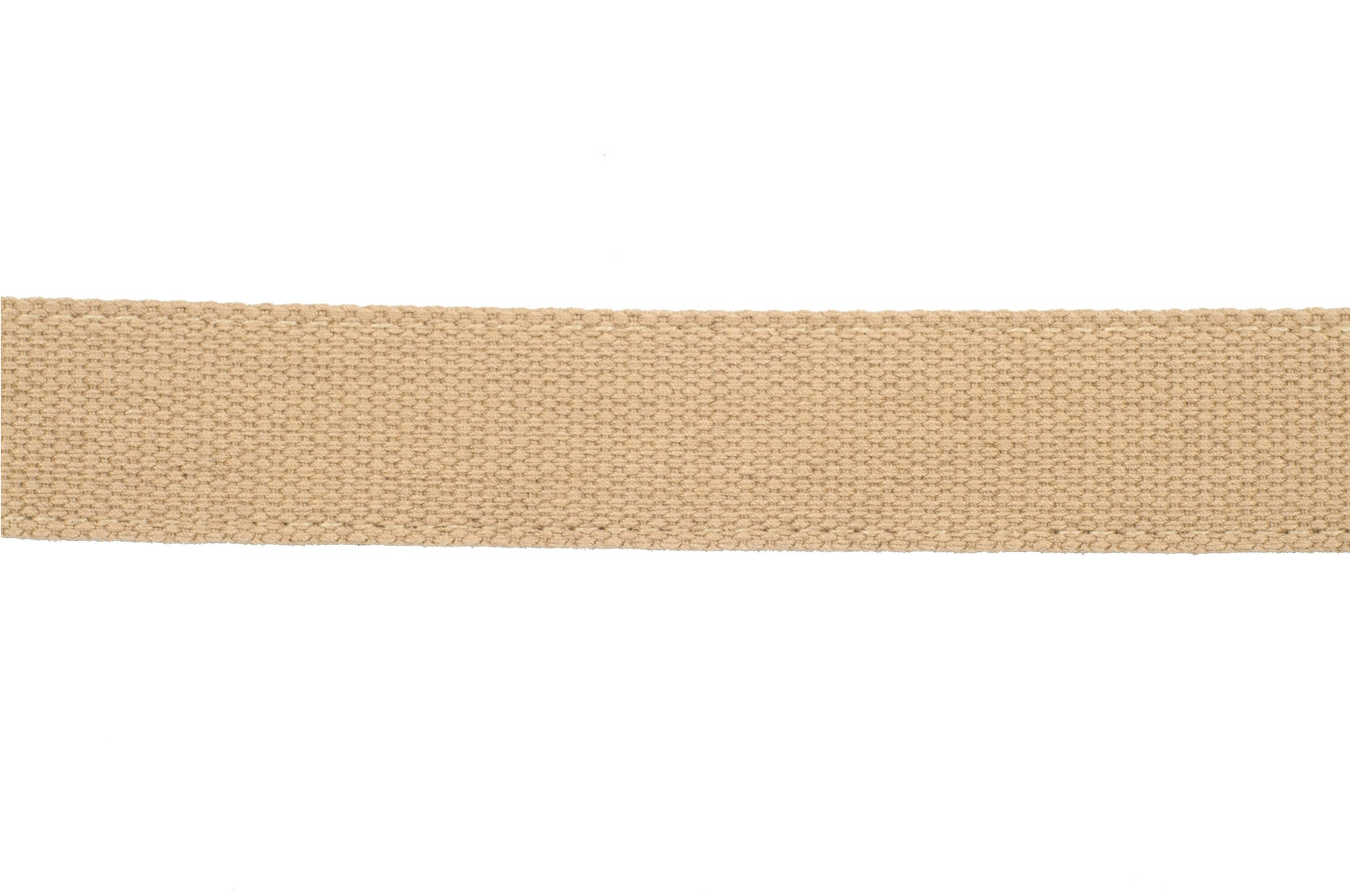 Men's canvas belt strap in khaki with a 1.25-inch width, casual look, close up view