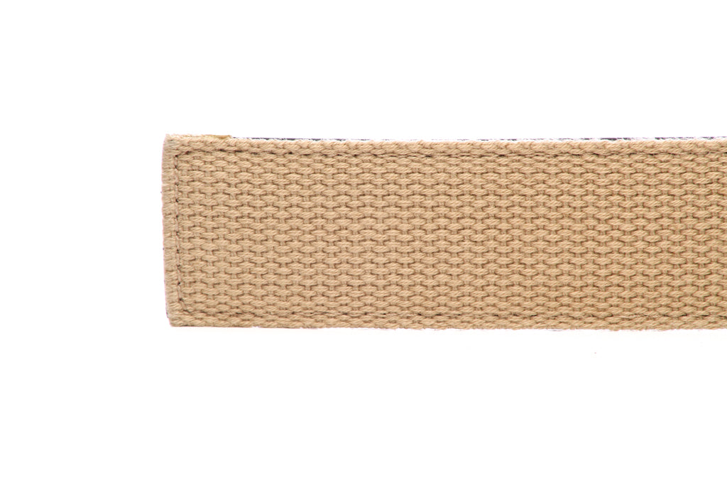 Men's canvas belt strap in khaki with a 1.25-inch width, casual look, tip of the strap