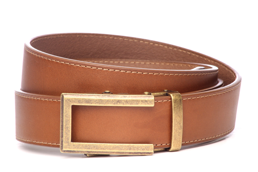 Men’s light brown vegetable tanned leather belt strap with traditional buckle in antiqued gold, casual look, 1.5 inches wide