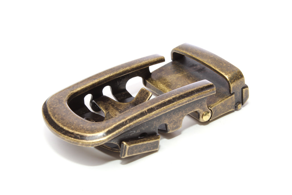 Men's traditional with a curve ratchet belt buckle in antiqued gold with a width of 1.5 inches.