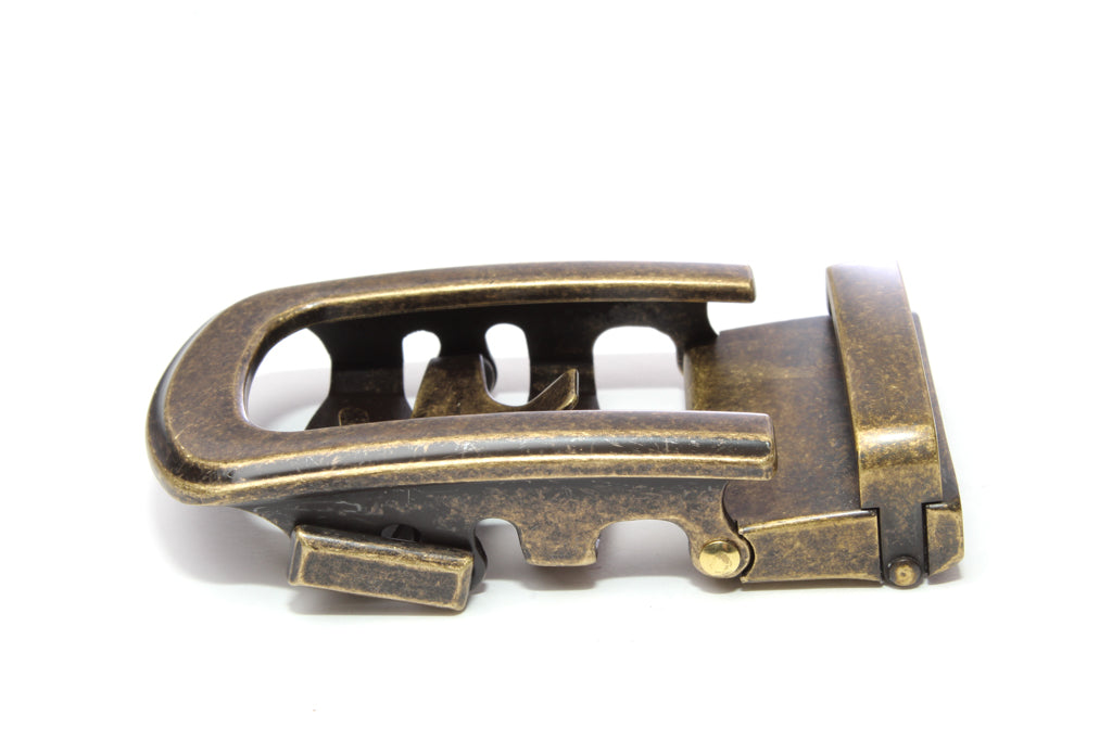 Men's traditional with a curve ratchet belt buckle in antiqued gold with a width of 1.5 inches, left side view.
