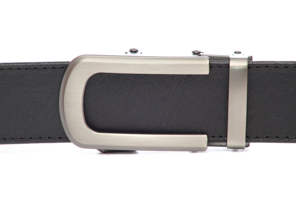 Men's traditional with a curve ratchet belt buckle in gunmetal with a width of 1.5 inches, front view.