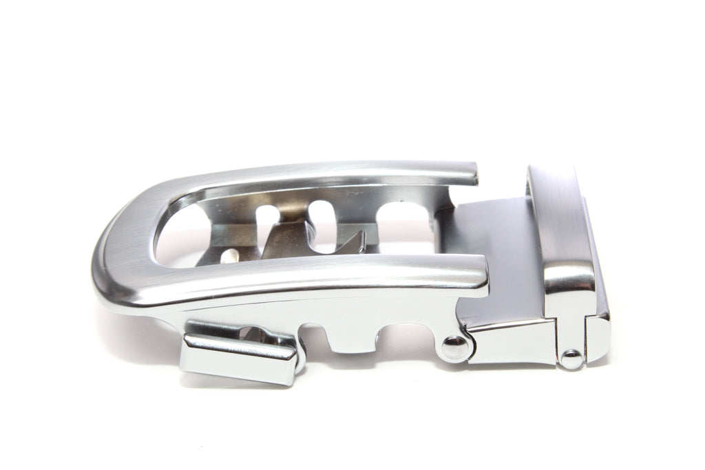 Men's traditional with a curve ratchet belt buckle in silver with a width of 1.5 inches, left side view.